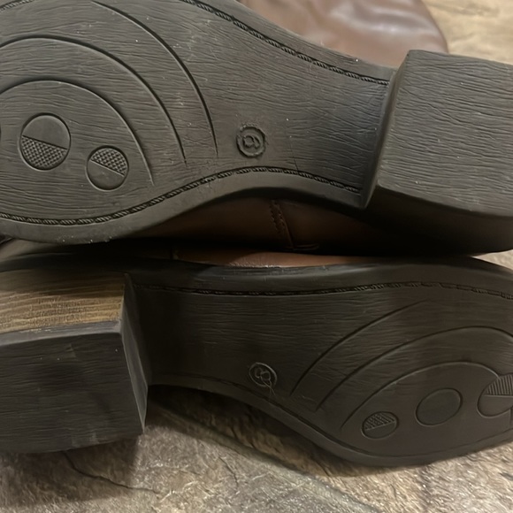 Like New Boots - Picture 5 of 7